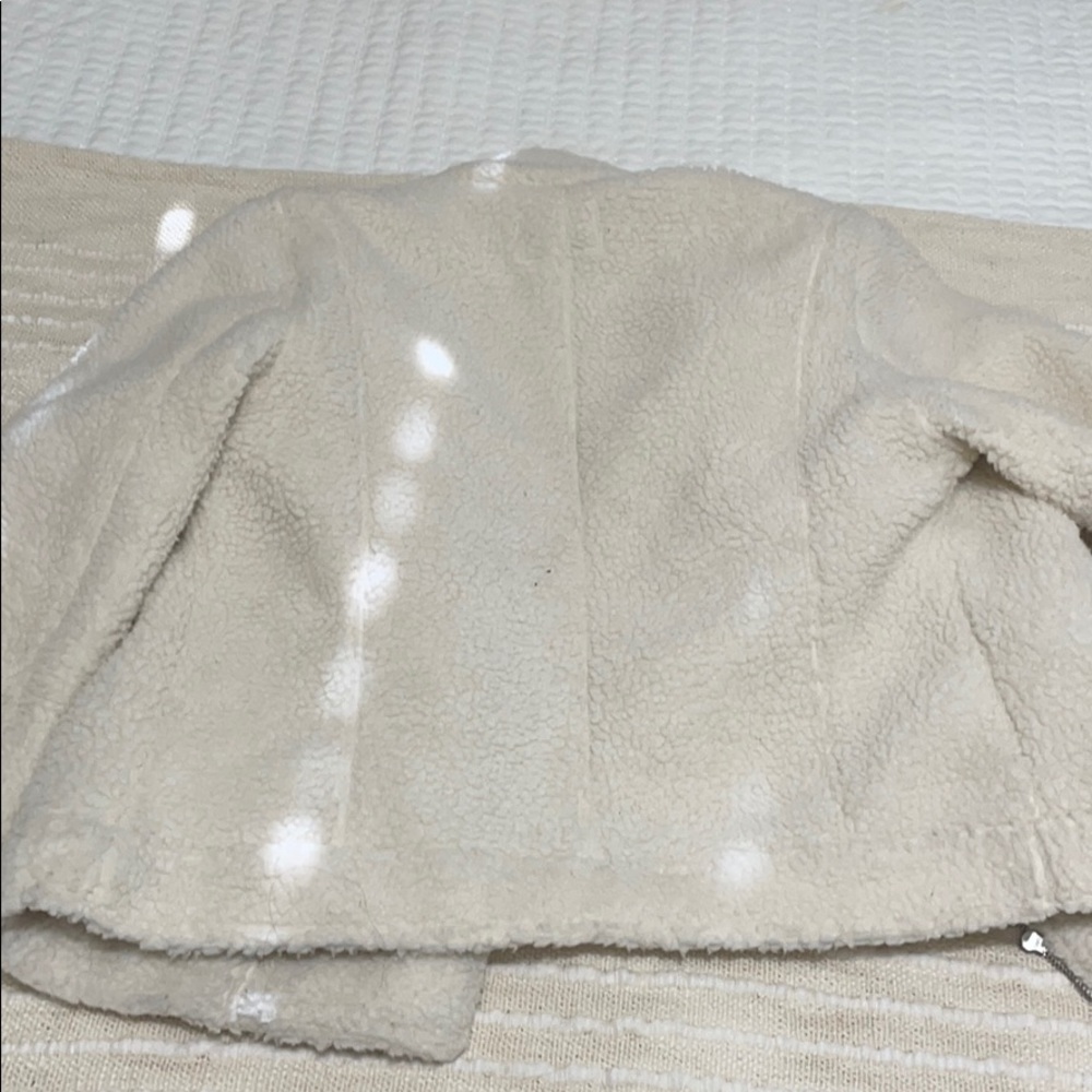 Jacket - Picture 4 of 6
